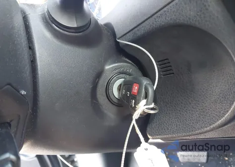 2017 Toyota Corolla Le z USA, uszkodzony, nr VIN 2T1BURHE9HC842600